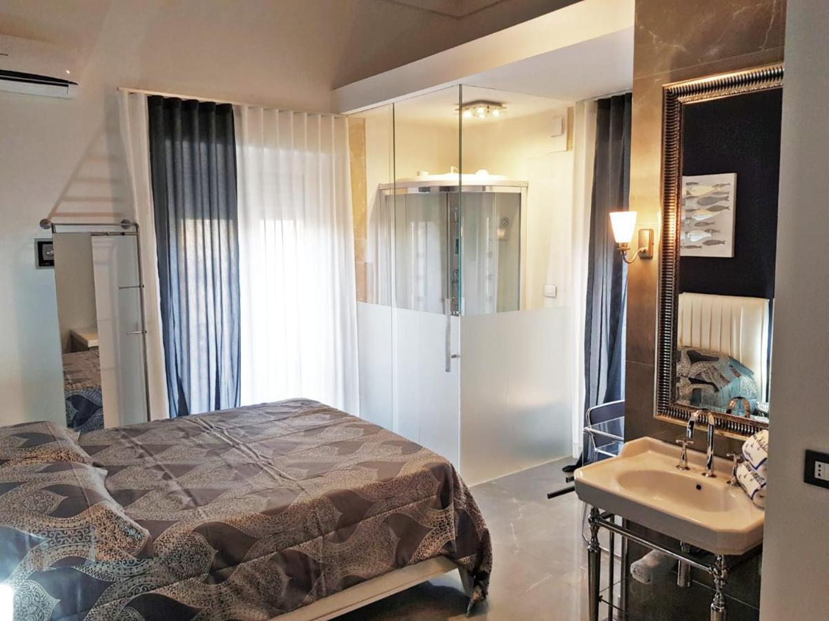 Room In Bb - Princess Mafalda Of Savoy B B Szirakúza Kültér fotó
